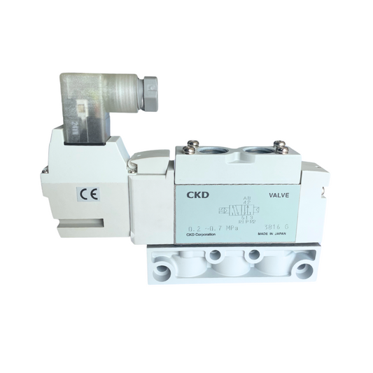 Electro válvula neumática 5/2 Mono estable Marca CKD Modelo 4GA